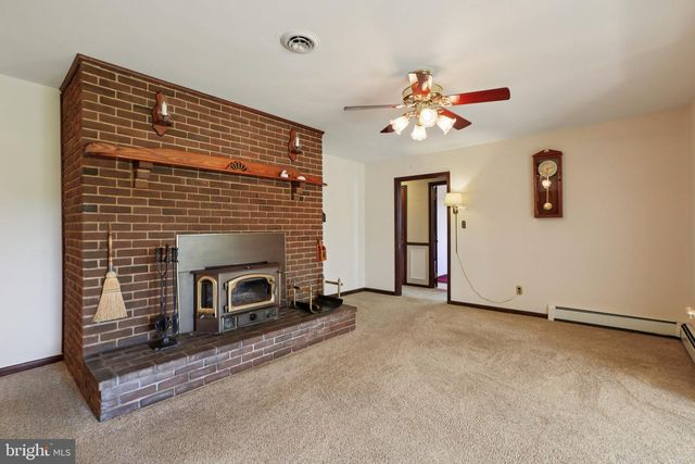 7210 OLD WASHINGTON RD, Woodbine, MD 21797