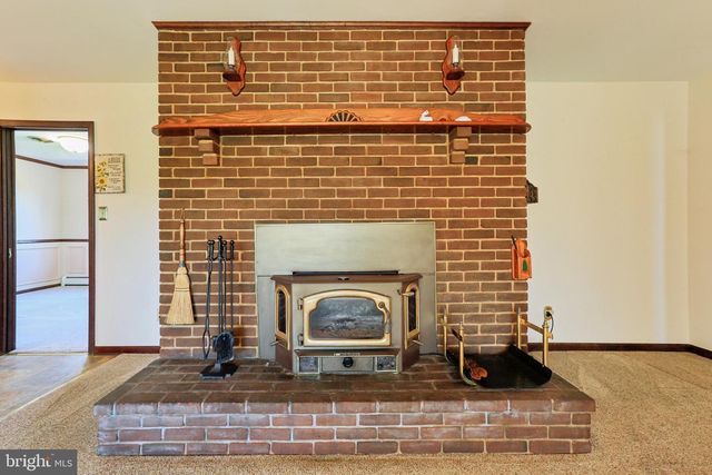 7210 OLD WASHINGTON RD, Woodbine, MD 21797