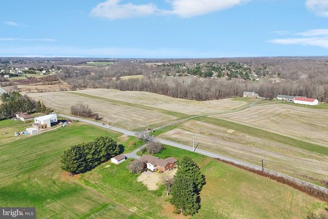 7210 OLD WASHINGTON RD, Woodbine, MD 21797