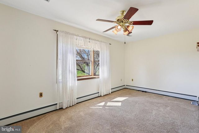 7210 OLD WASHINGTON RD, Woodbine, MD 21797