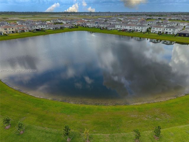 13895 Spruce Pine Drive, Westlake, FL 33470