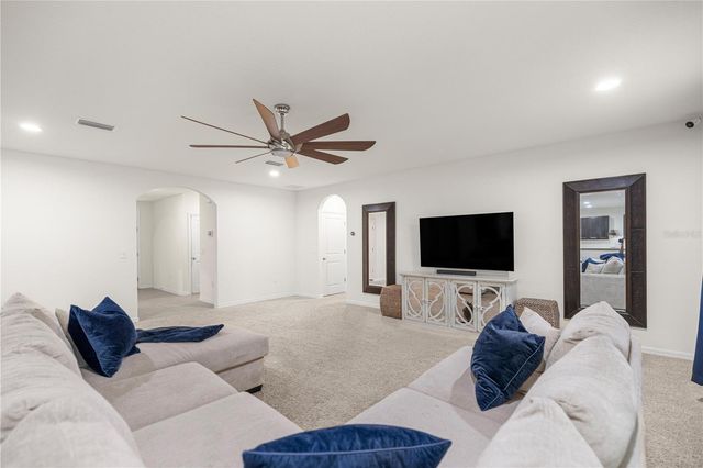 3833 SE 98TH PLACE, Belleview, FL 34420