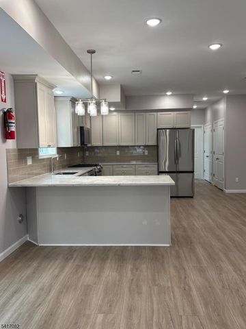 457 S 17Th St, Newark City, NJ 07103