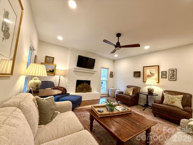 1049 Peachtree Lane, Fort Mill, SC 29715