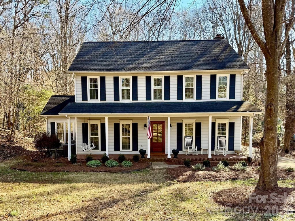 1049 Peachtree Lane, Fort Mill, SC 29715