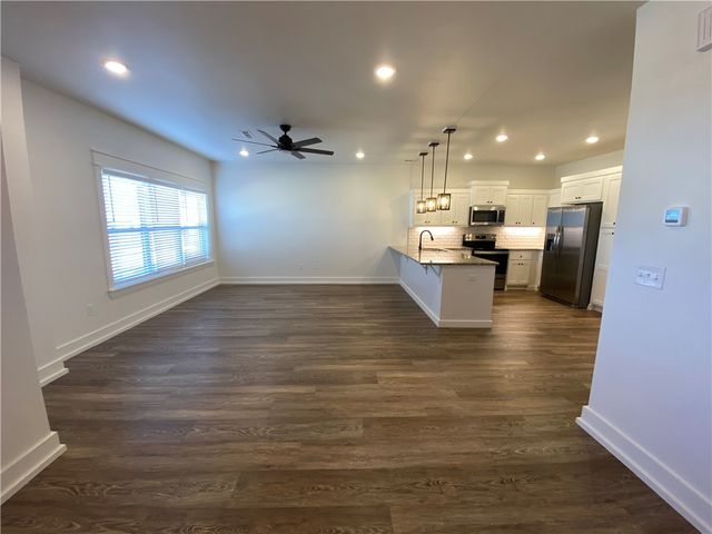 2618 N Ward Drive, Fayetteville, AR 72704