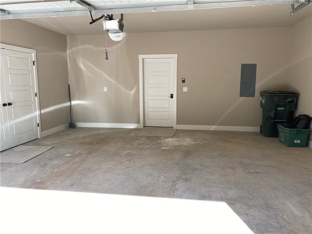 2618 N Ward Drive, Fayetteville, AR 72704