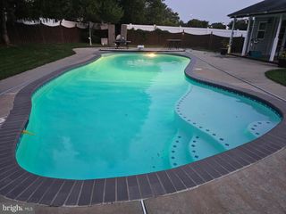 8301 HOPE POINT CT, Millersville, MD 21108