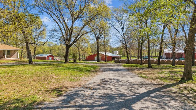 6777 S 4415 Road, Locust Grove, OK 74352