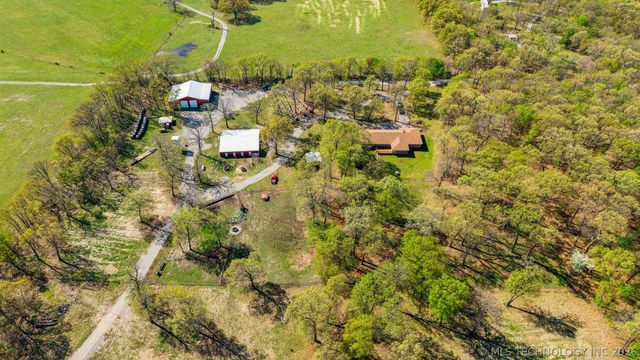 6777 S 4415 Road, Locust Grove, OK 74352