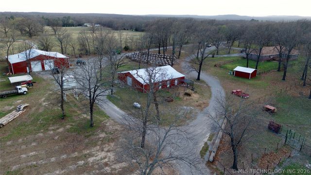 6777 S 4415 Road, Locust Grove, OK 74352