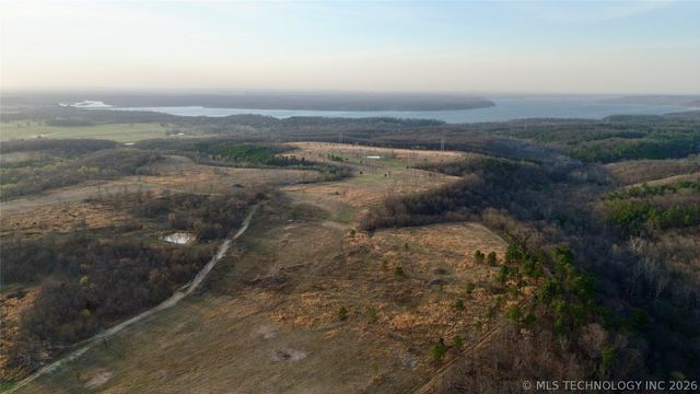 6777 S 4415 Road, Locust Grove, OK 74352