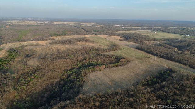 6777 S 4415 Road, Locust Grove, OK 74352