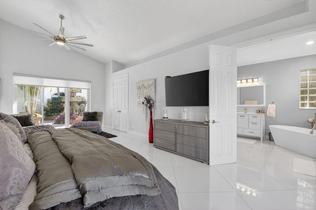 936 Greensward Lane, Delray Beach, FL 33445