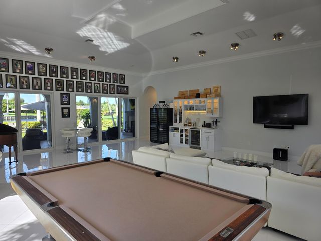 936 Greensward Lane, Delray Beach, FL 33445