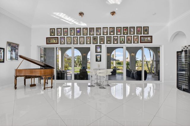 936 Greensward Lane, Delray Beach, FL 33445