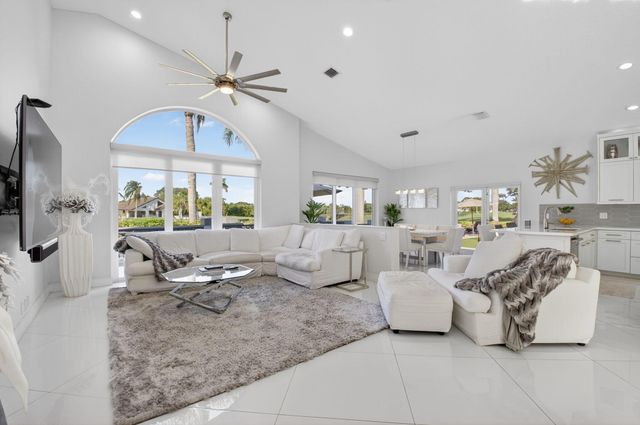 936 Greensward Lane, Delray Beach, FL 33445