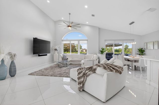 936 Greensward Lane, Delray Beach, FL 33445