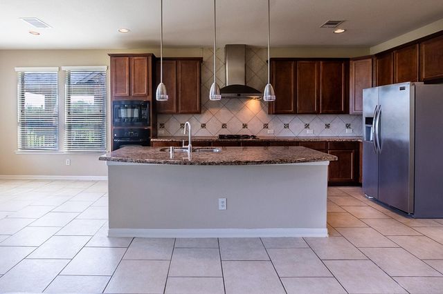 13210 Southern Orchard Lane, Rosharon, TX 77583