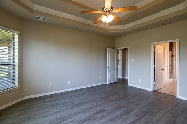 13210 Southern Orchard Lane, Rosharon, TX 77583