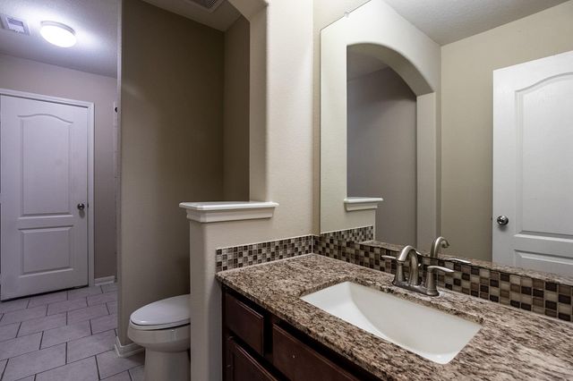 13210 Southern Orchard Lane, Rosharon, TX 77583