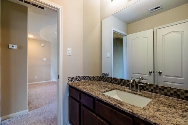 13210 Southern Orchard Lane, Rosharon, TX 77583