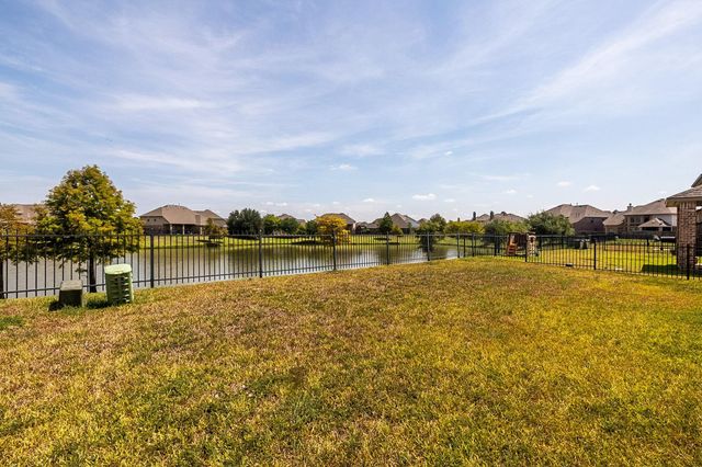 13210 Southern Orchard Lane, Rosharon, TX 77583