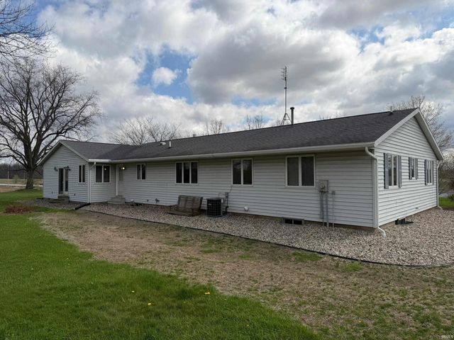 8735 Pine Road, Plymouth, IN 46563