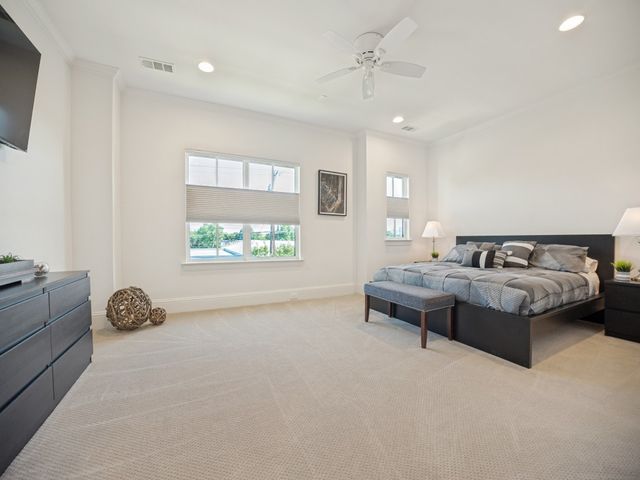 732 W 7th Street, Dallas, TX 75208