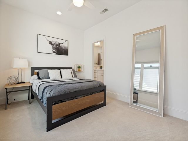 732 W 7th Street, Dallas, TX 75208