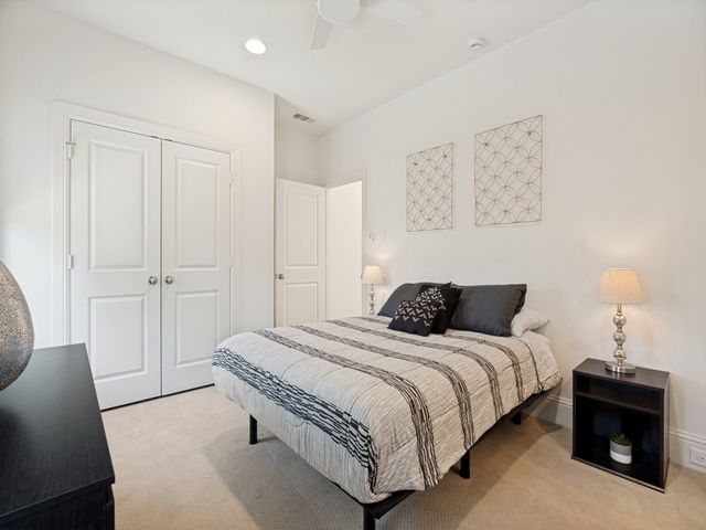 732 W 7th Street, Dallas, TX 75208