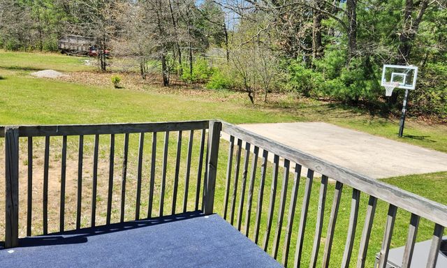 4067 E 20th Street, White Cloud, MI 49349