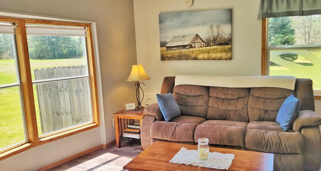 4067 E 20th Street, White Cloud, MI 49349