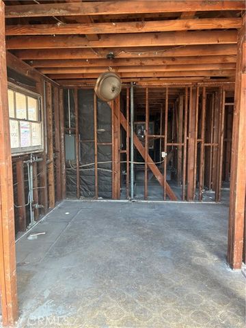 560 W Cornell, Rialto, CA 92376