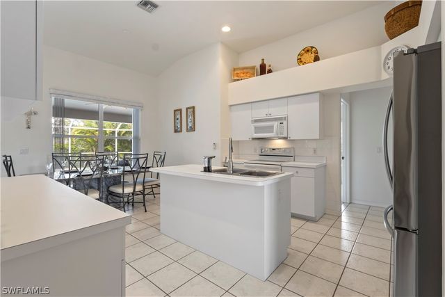 3650 Sunland LN, Estero, FL 33928