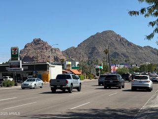 3825 E CAMELBACK Road 120, Phoenix, AZ 85018