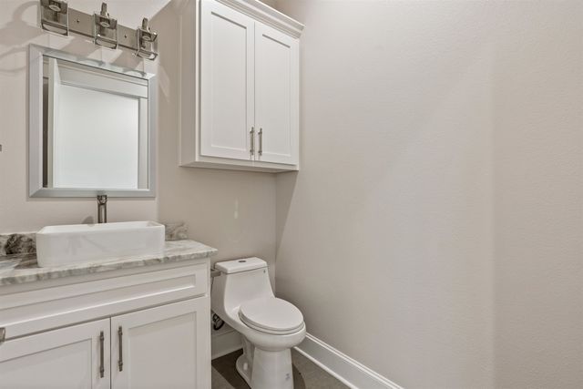 21604 Woodring Rd, Bullard, TX 75757