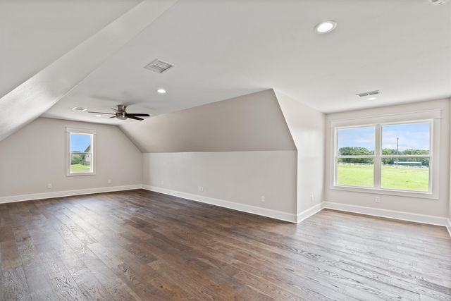 21604 Woodring Rd, Bullard, TX 75757