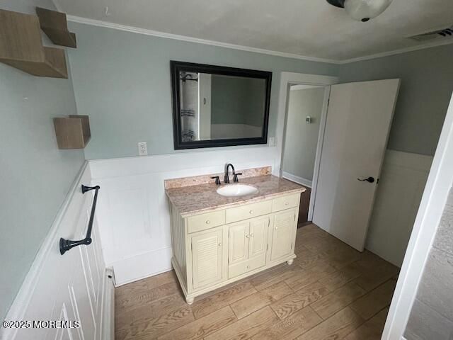 20 Colfax Street, Toms River, NJ 08753