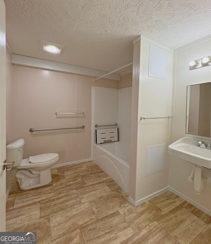 203 Sloan Street, St. Marys, GA 31558