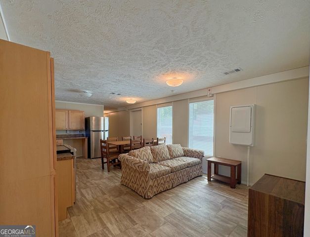 203 Sloan Street, St. Marys, GA 31558
