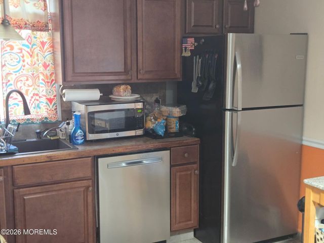 267 Seeley Avenue, Keansburg, NJ 07734