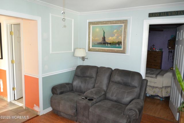 267 Seeley Avenue, Keansburg, NJ 07734