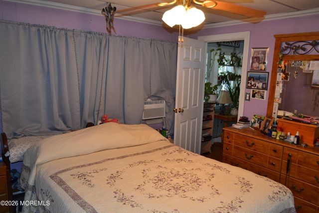 267 Seeley Avenue, Keansburg, NJ 07734