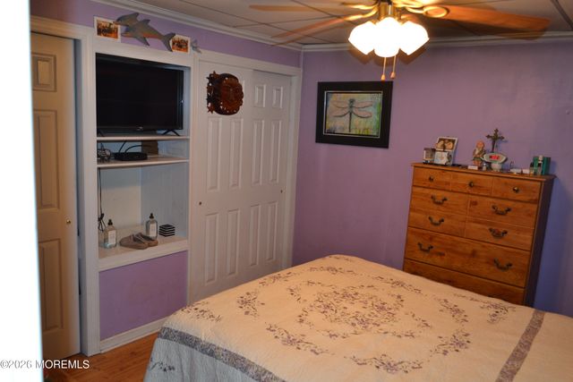 267 Seeley Avenue, Keansburg, NJ 07734