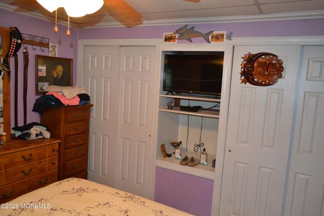 267 Seeley Avenue, Keansburg, NJ 07734