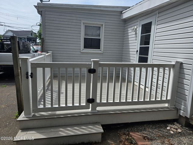267 Seeley Avenue, Keansburg, NJ 07734