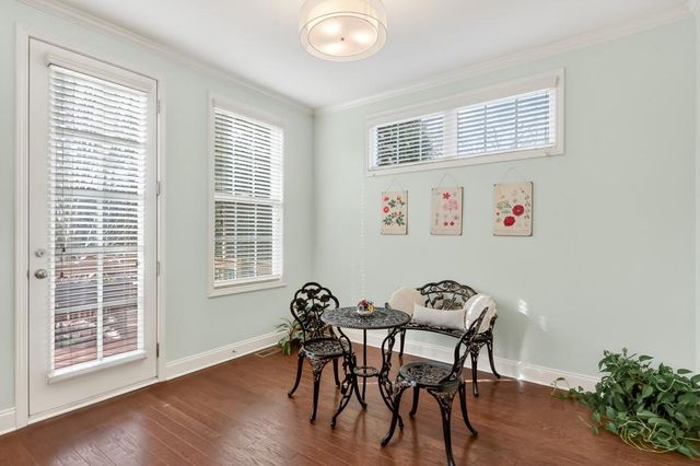 7205 Lowery Oak Drive, Roswell, GA 30075