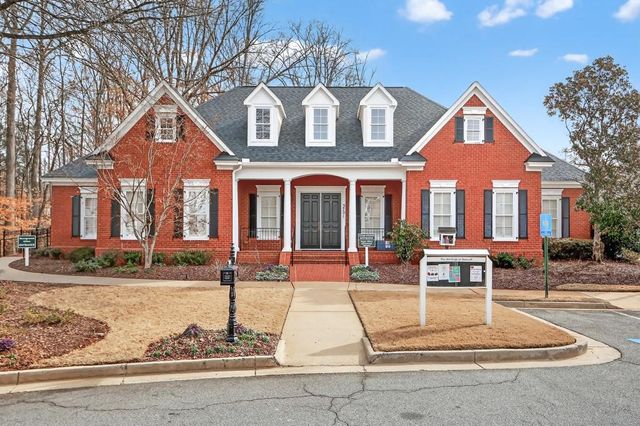 7205 Lowery Oak Drive, Roswell, GA 30075