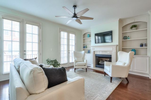 7205 Lowery Oak Drive, Roswell, GA 30075